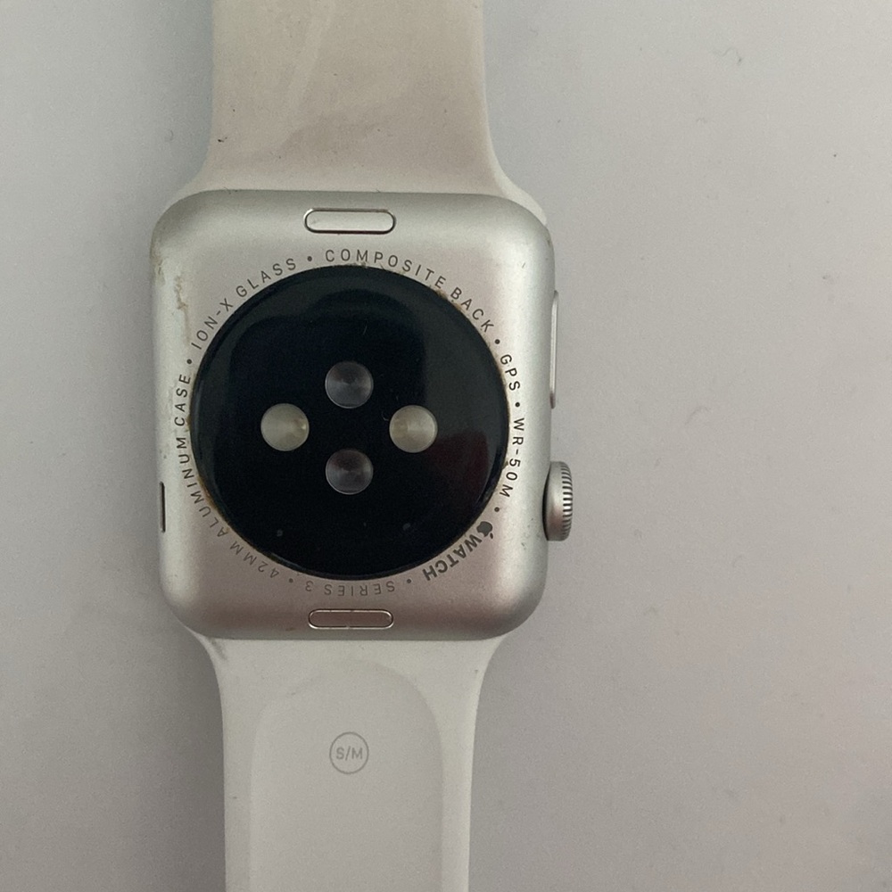 Apple Watch Series 3 - Picture 2 of 3